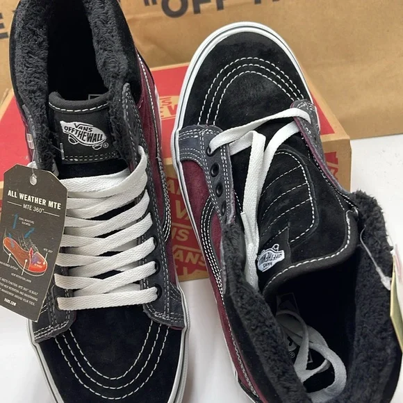 Vans Men’s Sk8-Hi Mte(Mte) Port Royale/BlackVN0A4BV7XKZBoots Sneakers